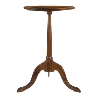 Lot 21: Candlestand