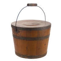 Lot 97: Lidded Pail