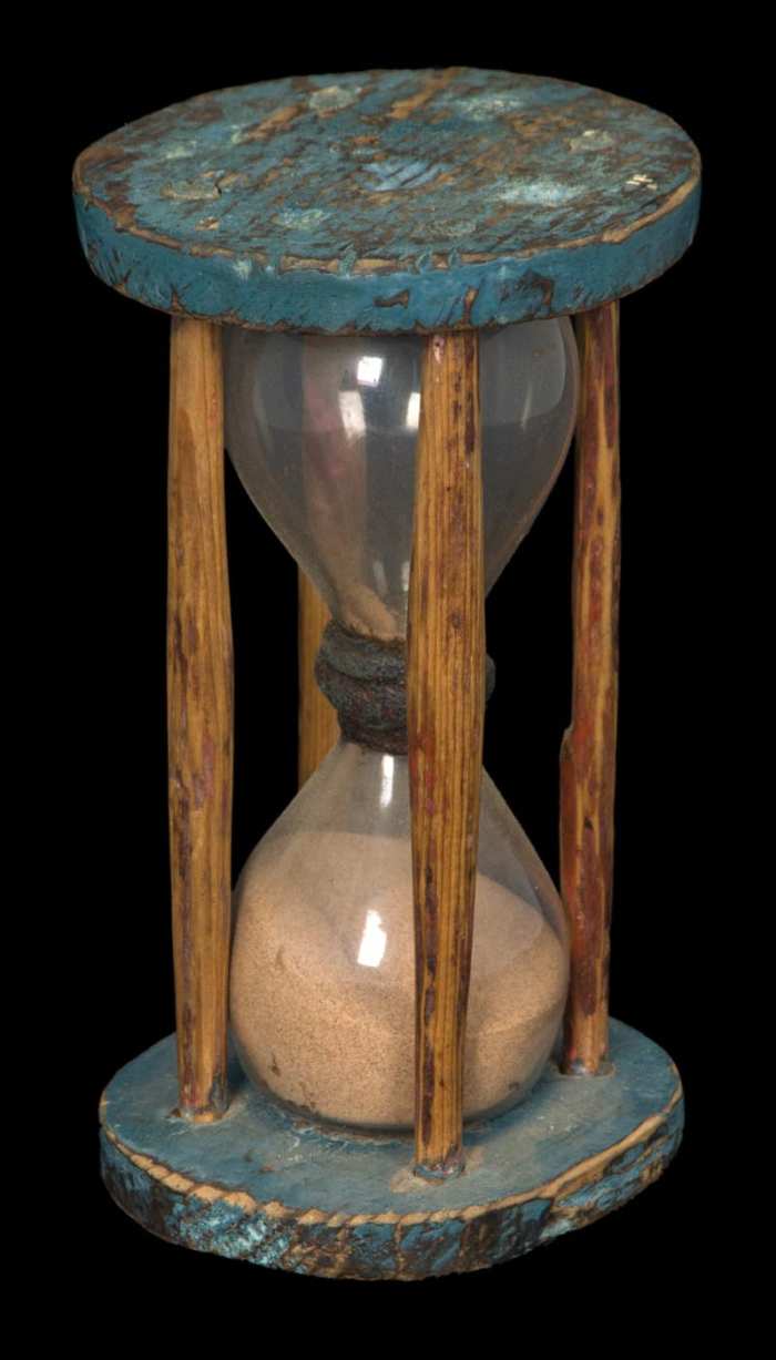Lot 14C: 18th/19th c. New England Hourglass