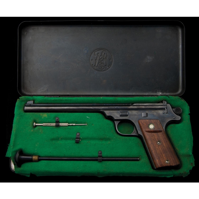 Lot 91: Smith & Wesson Pistol