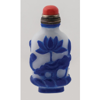 Lot 187: Snuff Bottles