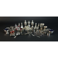 Lot 144: Sterling Table Pieces