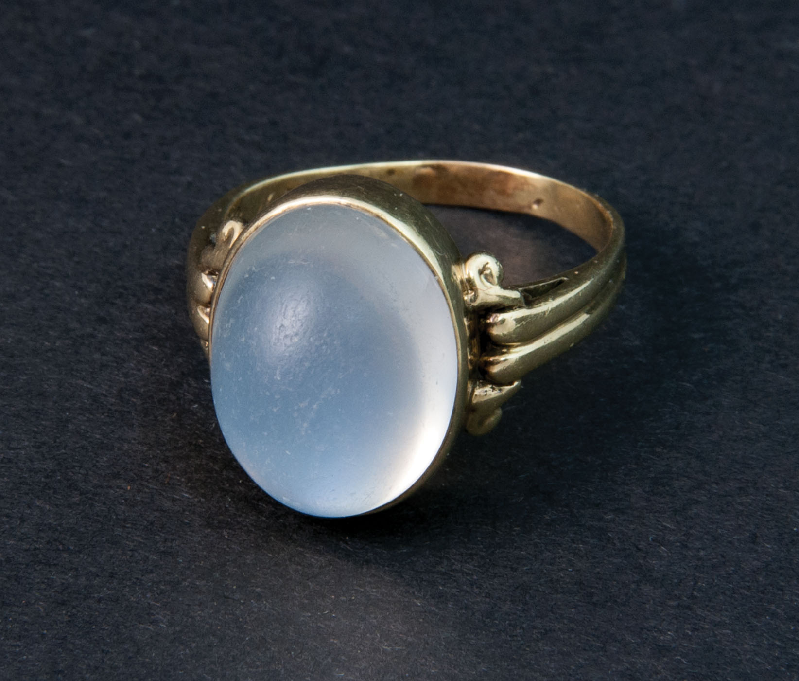 Lot 22: Moonstone and Gold Jewelry – Willis Henry Auctions, Inc.
