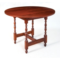 Lot 199: Oval Dining Table