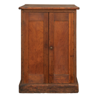 Lot 225: Small Storage Cupboard