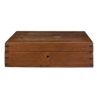 Lot 163: Shuttle Box