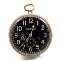 Lot 44: Aircraft Navigation Watch