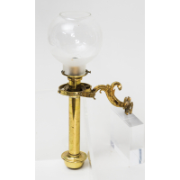 Lot 84: 20th c. Gimbeled Lamp
