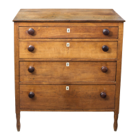Lot 160: Chest of Drawers