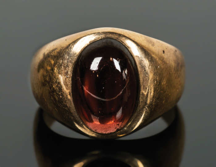 Gold Ring with Garnet