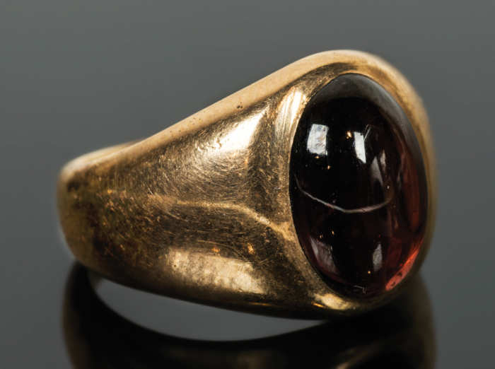 Gold Ring with Garnet