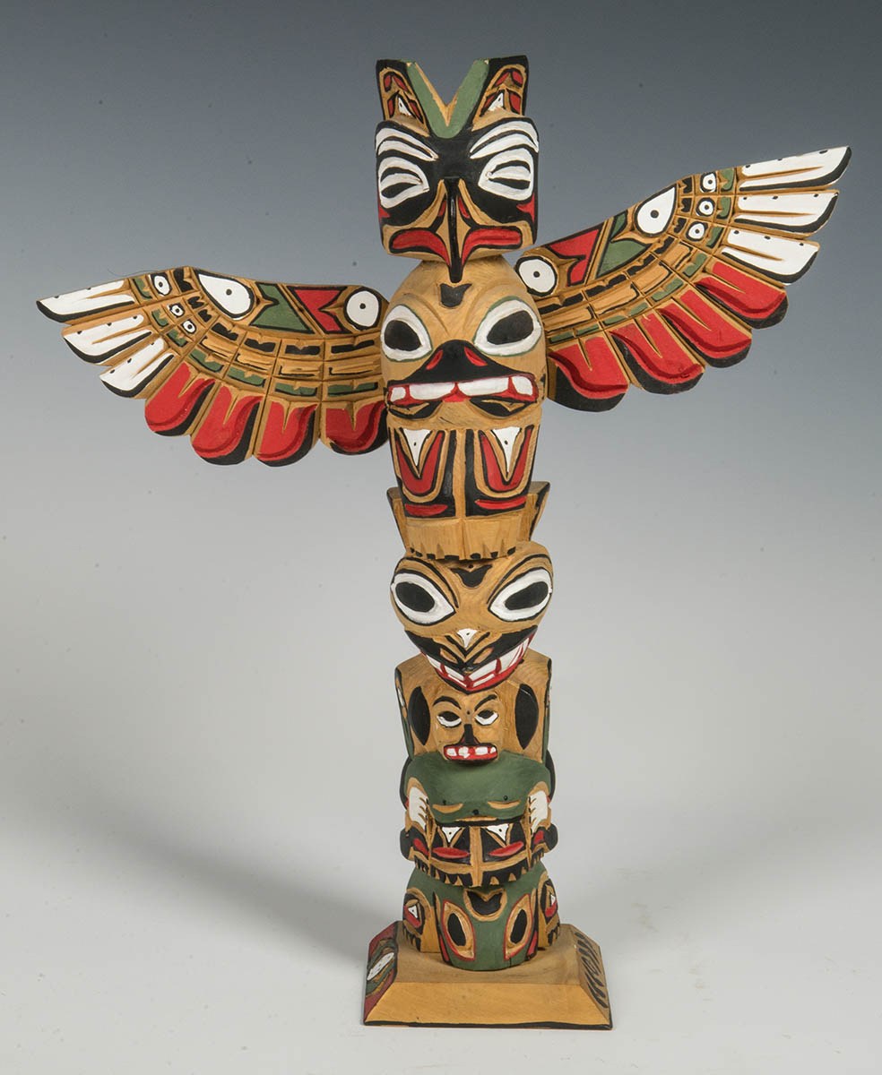 Lot 298: Three Northwest Coast Totem Poles – Willis Henry Auctions, Inc.