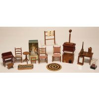 Lot 183: Collection of Shaker Miniature Furniture