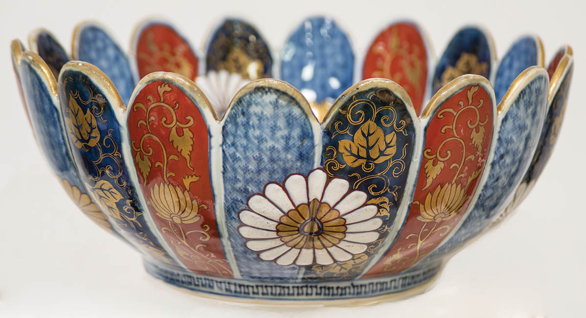 Lot 145: Japanese Imari Bowl