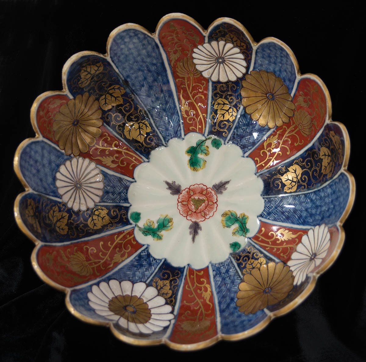 Lot 145: Japanese Imari Bowl - Image 3